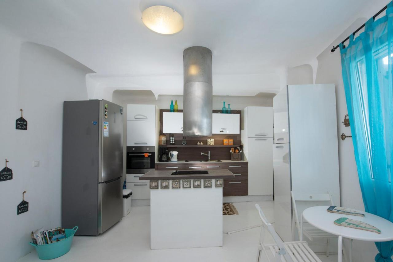Villa Merhia Seaview Oasis With Pool & Hot Tub Eksteriør bilde